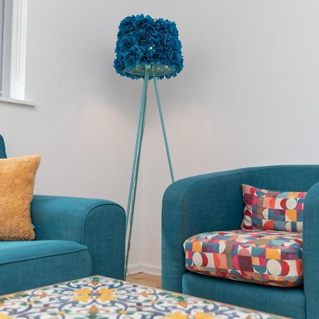 Pass The Keys Bright Modern One Bed Apartment - Bath City Centre Εξωτερικό φωτογραφία