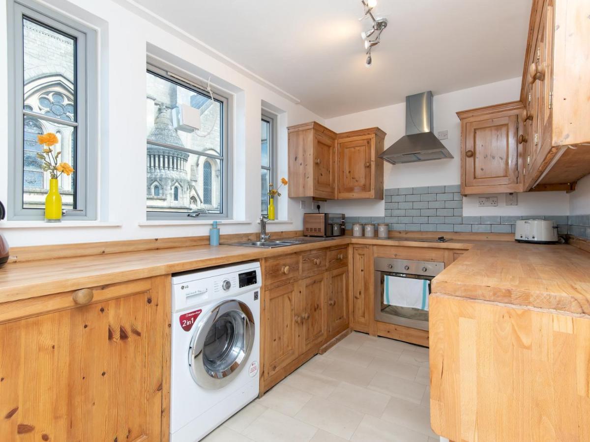 Pass The Keys Bright Modern One Bed Apartment - Bath City Centre Εξωτερικό φωτογραφία