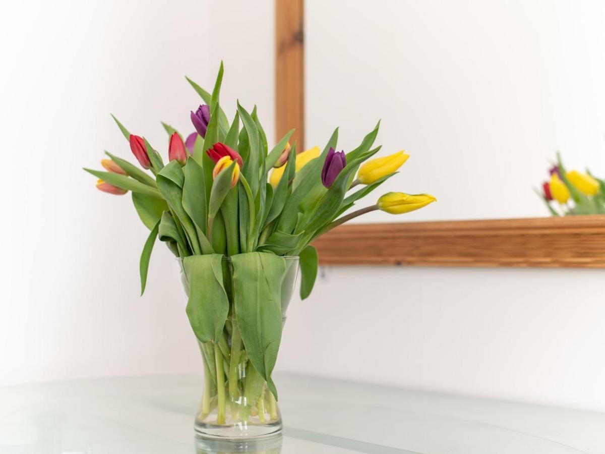 Pass The Keys Bright Modern One Bed Apartment - Bath City Centre Εξωτερικό φωτογραφία