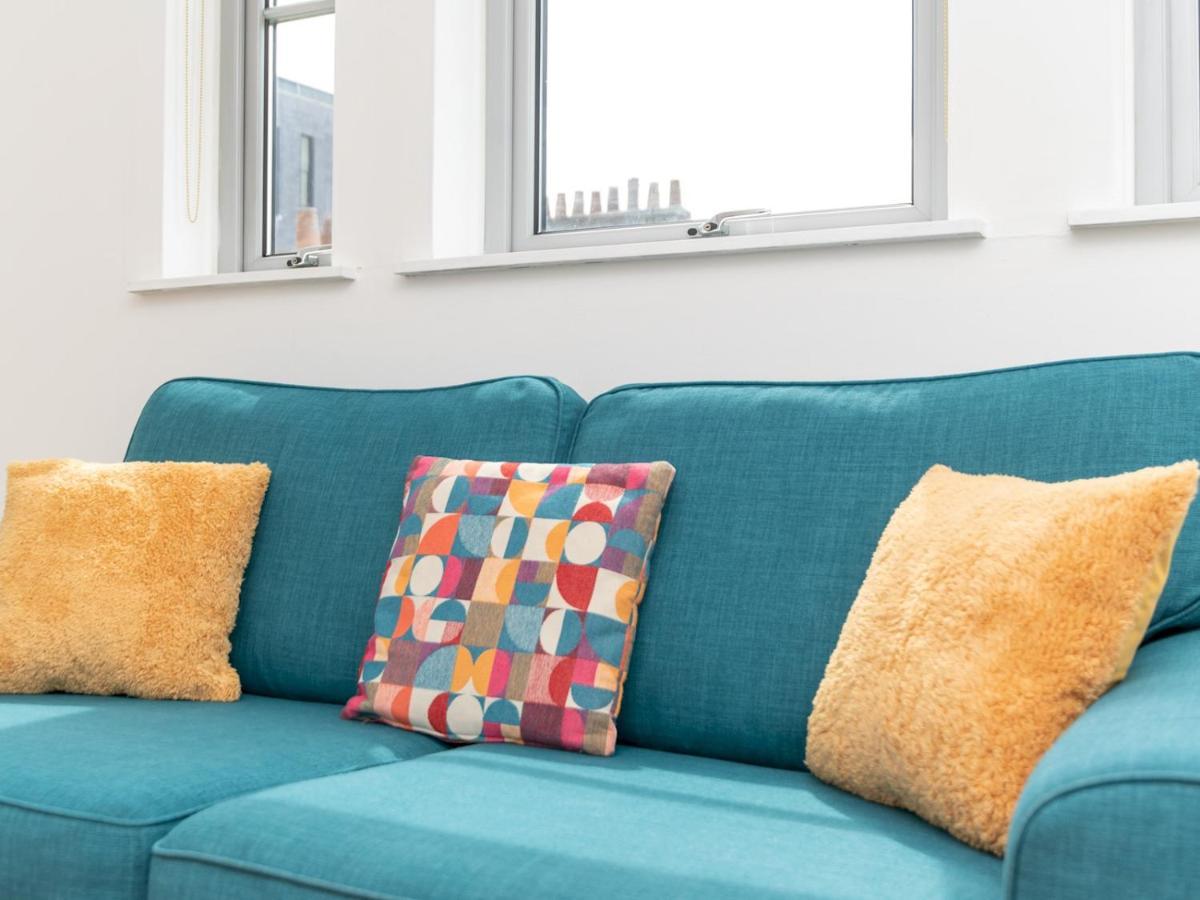 Pass The Keys Bright Modern One Bed Apartment - Bath City Centre Εξωτερικό φωτογραφία